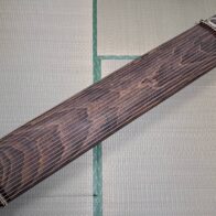 十七絃 琴　並甲、すだれ彫り、横ピン