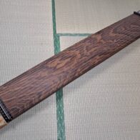 小川謹製 十三絃、くり甲、綾杉彫り、玉縁包み、龍舌蒔絵（在銘）