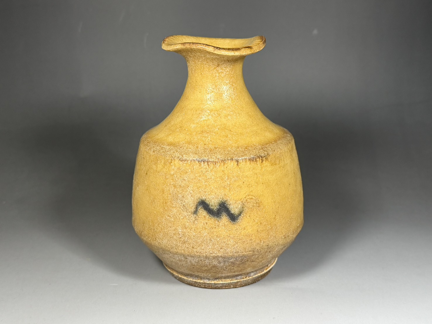 鈴木五郎 造 黄瀬戸 徳利