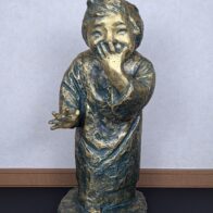 北村西望 作「笑ふ少女」ブロンズ像